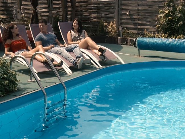 EmmaSecret Porno Video: User-Fancam: Heiße ana*-Session mit meiner Freundin!